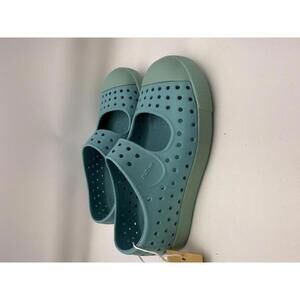 Native Juniper Kids Shoes in Berta Blue/Aqua Dust Blue, Size C9